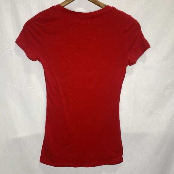 HEART & HIPS T-Shirt Cap Sleeve Graphic Beach Please Fitted Top Womens S Red - Picture 2 of 9